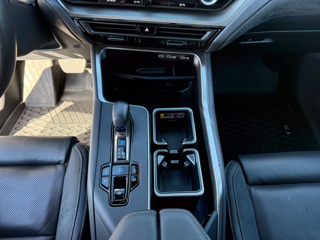 Used 2024 Lexus TX 350 AWD image 18