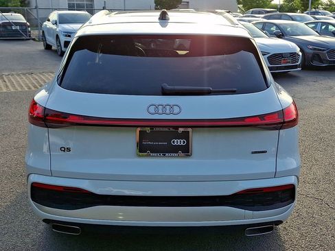 Certified 2025 Audi Q5 Prestige AWD/4WD image 12