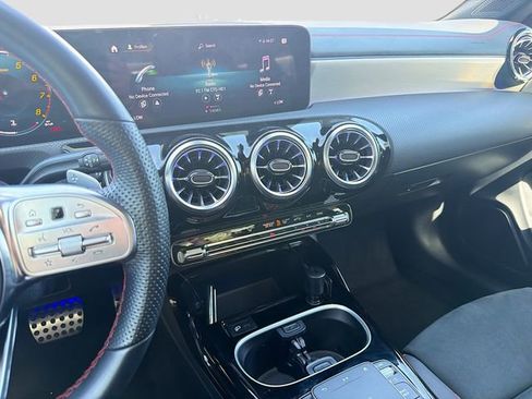 Used 2023 Mercedes-Benz CLA 35 AMG 4MATIC image 27