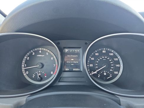 Used 2017 Hyundai Santa Fe Sport image 30