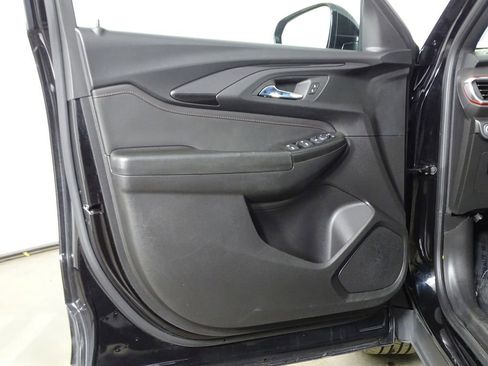 Used 2022 Chevrolet TrailBlazer RS image 16