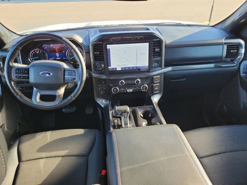 Certified 2021 Ford F150 XLT w/ Equipment Group 302A High image 14