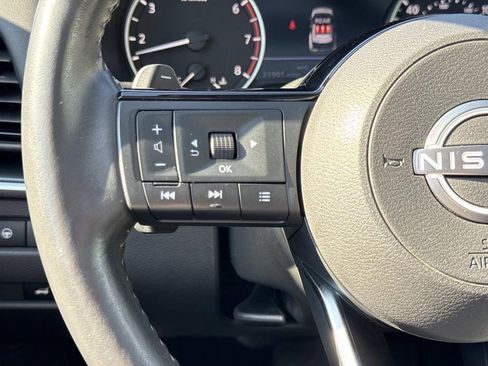 Used 2023 Nissan Rogue SV w/ SV Premium Package AWD/4WD image 10