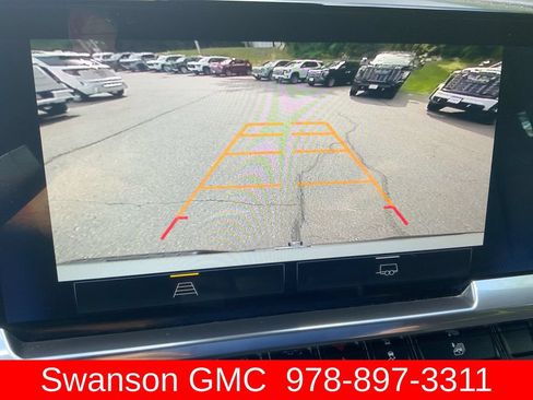 Certified 2024 Chevrolet Silverado 1500 LT AWD/4WD image 15