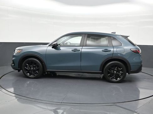 Used 2024 Honda HR-V Sport image 2