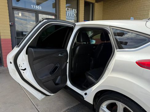 Used 2012 Ford Focus Titanium image 19
