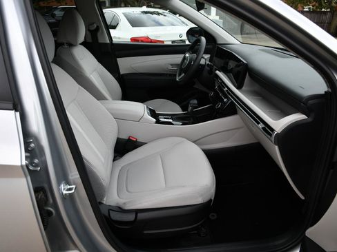 Used 2025 Hyundai Tucson SEL image 29