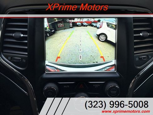 Used 2018 Jeep Grand Cherokee Limited AWD/4WD image 28