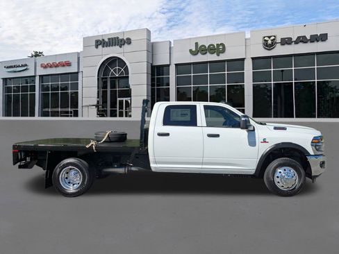 New 2026 RAM 3500 Tradesman image 2