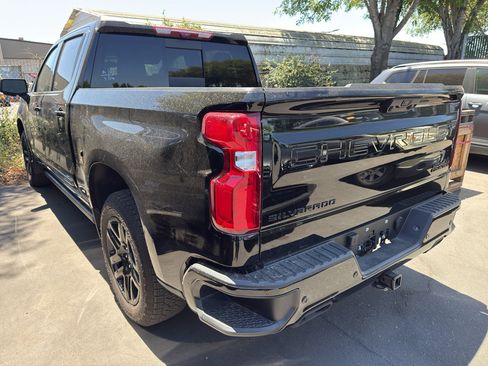 Used 2025 Chevrolet Silverado 1500 High Country w/ Midnight Edition AWD/4WD image 5