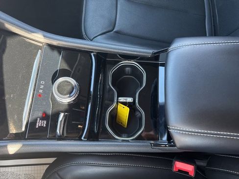 Used 2023 Jeep Grand Cherokee Limited w/ Luxury Tech Group II image 22