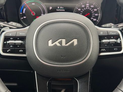 Used 2022 Kia Sorento S AWD/4WD image 13