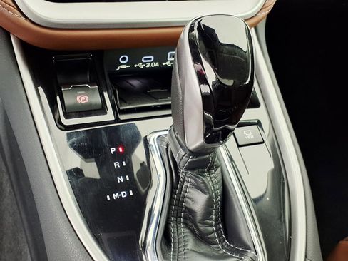 Used 2025 Subaru Outback Touring image 21