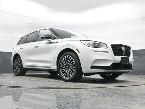 Used 2021 Lincoln Corsair Reserve w/ Equipment Group 201A image 49