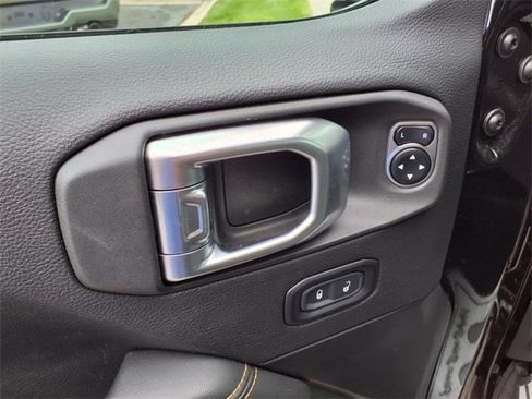 Used 2024 Jeep Wrangler Sahara w/ Technology Group image 12