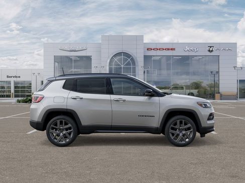 New 2026 Jeep Compass Limited image 23