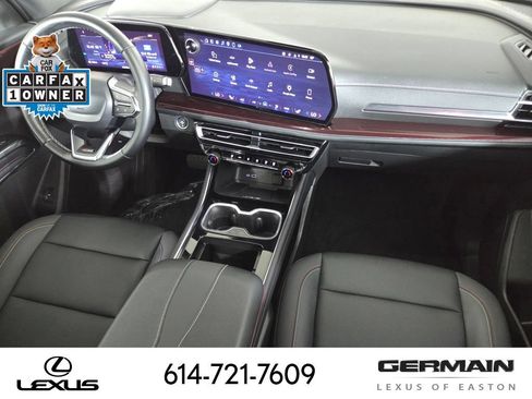 Used 2025 Chevrolet Traverse Z71 AWD/4WD image 29