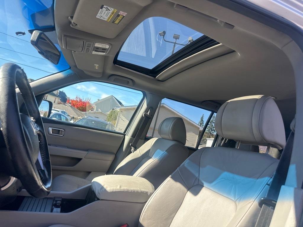 Used 2010 Honda Pilot EX-L image 19