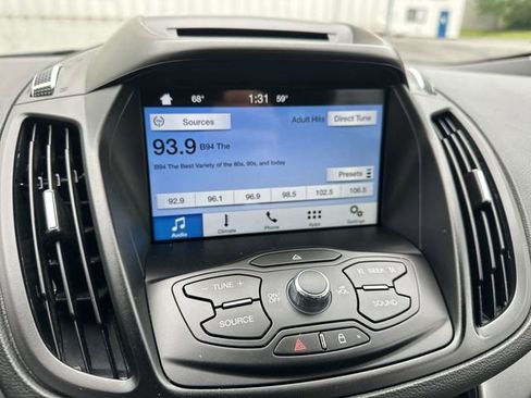 Used 2016 Ford Escape SE w/ Equipment Group 201A AWD/4WD image 14
