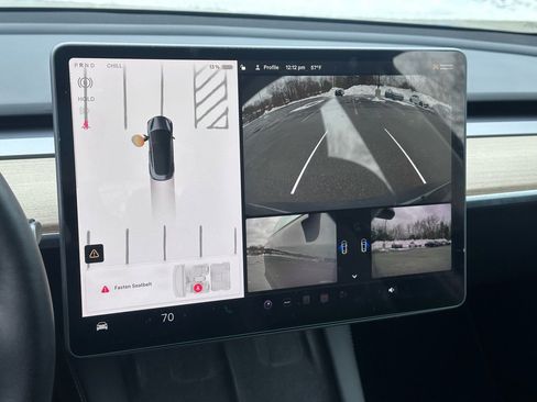 Used 2023 Tesla Model 3 Performance image 19