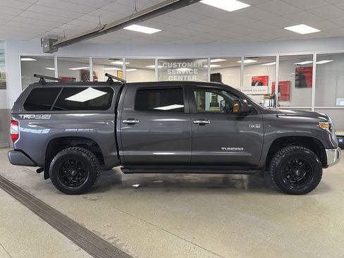 Used 2018 Toyota Tundra Limited w/ Limited Premium Package AWD/4WD image 6