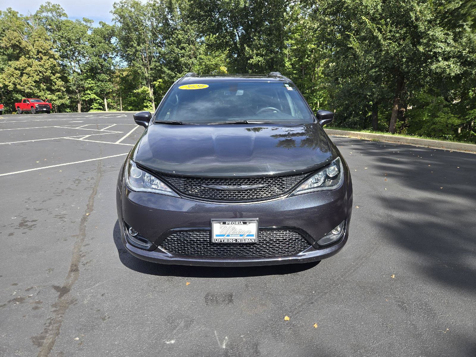 Used 2020 Chrysler Pacifica Touring-L Plus FWD image 7