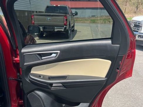 Used 2024 Ford Edge SEL w/ Convenience Package AWD/4WD image 48