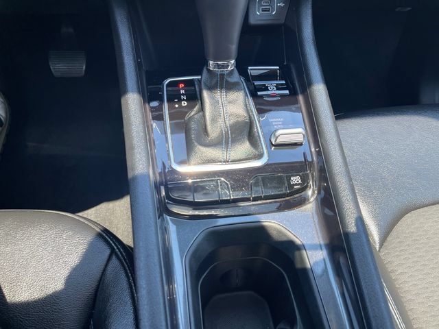 Used 2022 Jeep Compass Latitude w/ Sun and Sound Group AWD/4WD image 16