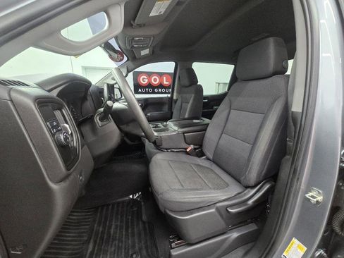 Used 2020 Chevrolet Silverado 1500 Custom w/ Custom Value Package RWD image 14