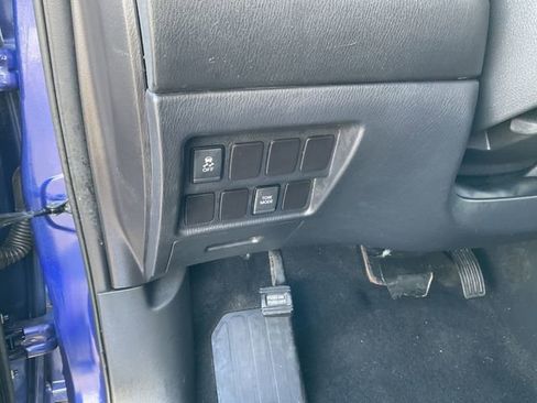 Used 2017 Nissan Pathfinder S image 17