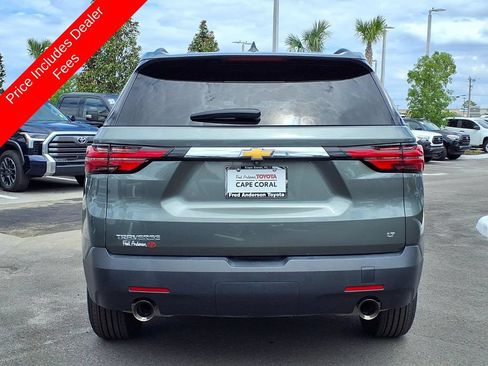 Used 2023 Chevrolet Traverse LT FWD image 6