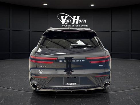 Used 2025 Genesis GV70 2.5T w/ Sport Prestige Package image 14