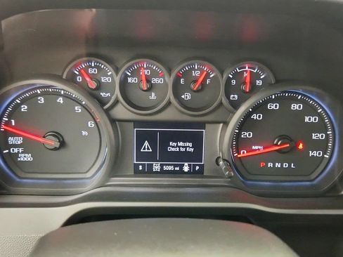 Used 2026 Chevrolet Silverado 1500 Custom Trail Boss AWD/4WD image 25