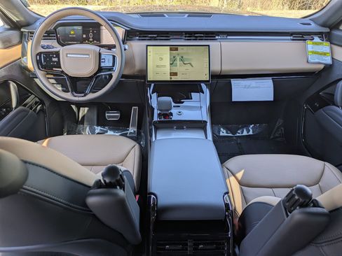 New 2026 Land Rover Range Rover Sport Dynamic SE AWD/4WD image 24