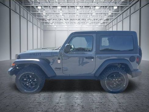 Used 2021 Jeep Wrangler Sport AWD/4WD image 2
