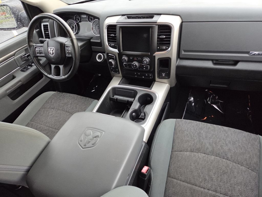 Used 2018 RAM 1500 Big Horn AWD/4WD image 29