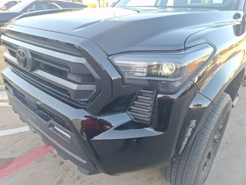 Used 2024 Toyota Tacoma SR5 image 10