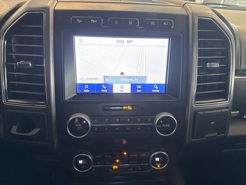 Used 2021 Ford Expedition Platinum image 42