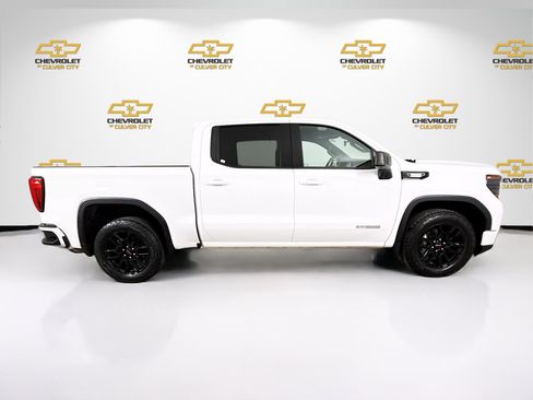 Used 2022 GMC Sierra 1500 Elevation RWD image 9