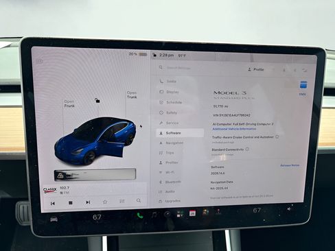 Used 2020 Tesla Model 3 Standard Range Plus RWD image 13