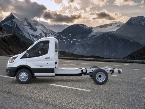 New 2025 Ford Transit 350 w/ Exterior Upgrade Package image 4