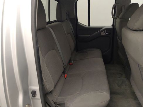 Used 2016 Nissan Frontier SV w/ SV Value Truck Package image 19