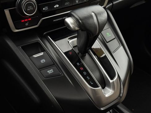 Used 2018 Honda CR-V Touring image 27