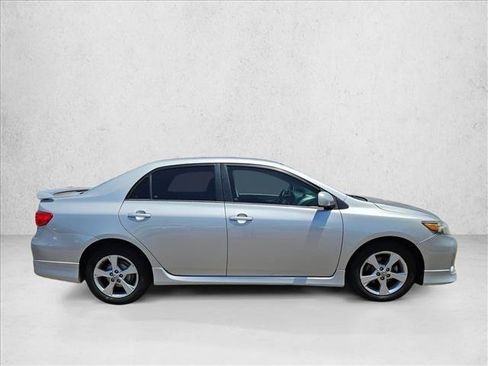 Used 2012 Toyota Corolla S FWD image 4