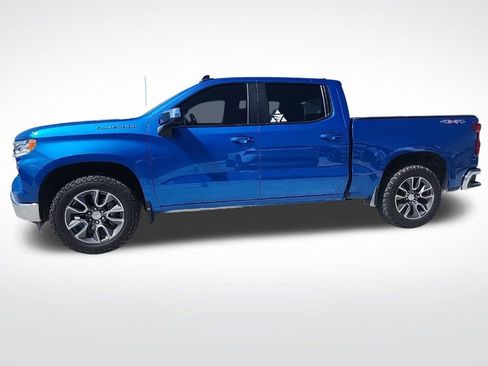 Used 2022 Chevrolet Silverado 1500 LT w/ Protection Package image 7