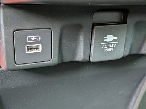 Certified 2022 Honda Odyssey Touring image 27