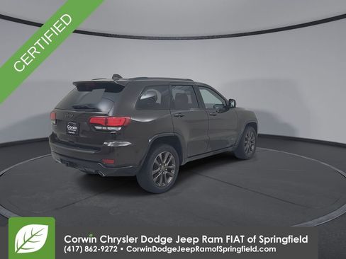 Certified 2016 Jeep Grand Cherokee Limited 75th Anniversary image 16