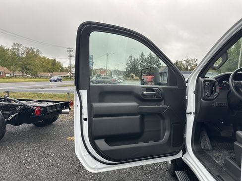 New 2025 Chevrolet Silverado 3500 W/T w/ WT Convenience Package image 11