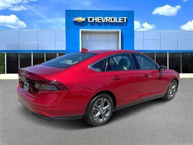 Used 2024 Honda Accord EX image 3