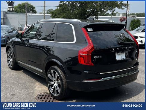 Used 2024 Volvo XC90 T8 Plus w/ Protection Package Premier AWD/4WD image 6